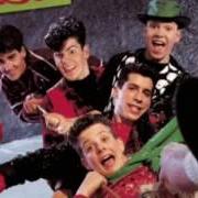 El texto musical LAST NIGHT I SAW SANTA CLAUS de NEW KIDS ON THE BLOCK también está presente en el álbum Merry, merry christmas (1989)