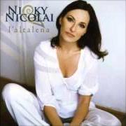 El texto musical LEI HA LA NOTTE de NICKY NICOLAI también está presente en el álbum L'altalena (2006)