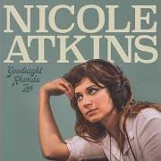 El texto musical SNOWSHAKES de NICOLE ATKINS también está presente en el álbum Bleeding diamonds (2006)