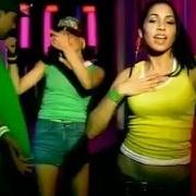 El texto musical CLOTHES OFF de NINA SKY también está presente en el álbum The musical (2007)