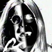 El texto musical GHOST BEHIND MY EYES de OZZY OSBOURNE también está presente en el álbum Ozzmosis (1995)