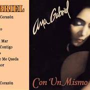 El texto musical EL GALLO DE ORO de ANA GABRIEL también está presente en el álbum Con un mismo corazón (1997)