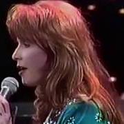 El texto musical JEALOUS BONE de PATTY LOVELESS también está presente en el álbum Up against my heart (1991)