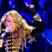 El texto musical ALGO TE DI de PAULINA RUBIO también está presente en el álbum Gran city pop (2009)