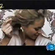 El texto musical ALGO TIENES de PAULINA RUBIO también está presente en el álbum Pau-latina (2004)