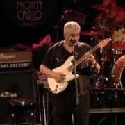 El texto musical ANIME CHE GIRANO de PINO DANIELE también está presente en el álbum Electric jam (2009)