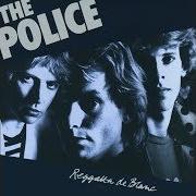 El texto musical WALKING  ON THE MOON de POLICE también está presente en el álbum Regatta de blanc (1979)