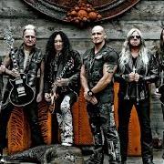 El texto musical ANGELS OF MERCY de PRIMAL FEAR también está presente en el álbum Rulebreaker (2016)