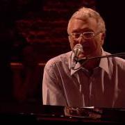 El texto musical I THINK IT'S GOING TO RAIN TODAY de RANDY NEWMAN también está presente en el álbum Live (1971)