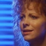 El texto musical LOVE BY LOVE de REBA MCENTIRE también está presente en el álbum Heart to heart (1993)