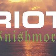 El texto musical BLACK WATER de RIOT también está presente en el álbum Inishmore (1997)