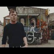 El texto musical JUPITER de RODDY WOOMBLE también está presente en el álbum The deluder (2017)