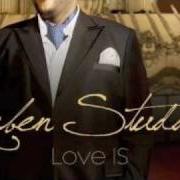 El texto musical TOGETHER de RUBEN STUDDARD también está presente en el álbum Love is (2009)