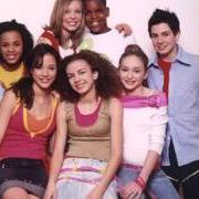 El texto musical TOGETHER de S CLUB JUNIORS también está presente en el álbum Together (2002)