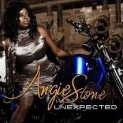 El texto musical I DON'T CARE de ANGIE STONE también está presente en el álbum Unexpected (2009)