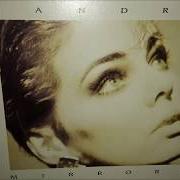 El texto musical TWO LOVERS TONIGHT de SANDRA también está presente en el álbum Mirrors (1986)