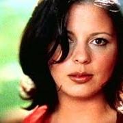 El texto musical I THOUGHT I'D SEE YOUR FACE AGAIN de SARA EVANS también está presente en el álbum No place that far (1998)