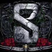 El texto musical RAISED ON ROCK de SCORPIONS también está presente en el álbum Sting in the tail (2010)