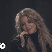 El texto musical TU BOCA de SHAKIRA también está presente en el álbum Sale el sol (2010)