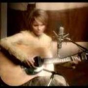 El texto musical TUFF KID de SHAWN COLVIN también está presente en el álbum These four walls