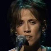 El texto musical CRASH AND BURN de SHERYL CROW también está presente en el álbum Globe session (1998)