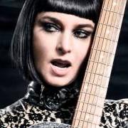 El texto musical 4TH AND VINE de SINEAD O'CONNOR también está presente en el álbum How about i be me (and you be you)? (2012)