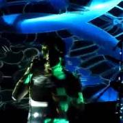 El texto musical ASSIMILATE (WARSAW) de SKINNY PUPPY también está presente en el álbum Bootlegged, broke and in solvent seas (2012)