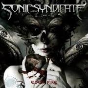 El texto musical SO ADDICTED de SONIC SYNDICATE también está presente en el álbum Sonic syndicate (2014)