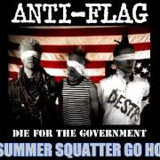 El texto musical DAVEY DESTROYED THE PUNK SCENE de ANTI-FLAG también está presente en el álbum Die for the government (1996)