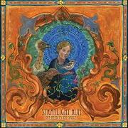 El texto musical THE MIRACLE THAT NEVER CAME de STRAYLIGHT RUN también está presente en el álbum The needles the space (2007)