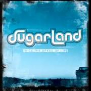El texto musical STAND BACK UP de SUGARLAND también está presente en el álbum Twice the speed of life (2004)