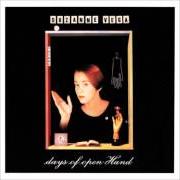 El texto musical ROOM OFF THE STREET de SUZANNE VEGA también está presente en el álbum Days of open hand (1990)
