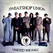 El texto musical GOD BLESS de SWEATSHOP UNION también está presente en el álbum United we fall (2005)