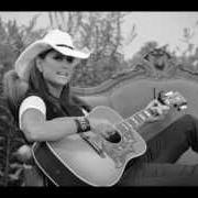 El texto musical I'M MOVIN' ON de TERRI CLARK también está presente en el álbum Classic (2012)