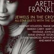 El texto musical (YOU MAKE ME FEEL LIKE A) NATURAL WOMAN de ARETHA FRANKLIN también está presente en el álbum Jewels in the crown: all-star duets with the queen (2007)