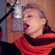 El texto musical GOPHER MAMBO de ARIELLE DOMBASLE también está presente en el álbum Diva latina (2011)