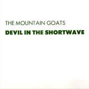 El texto musical COMMANDATE de THE MOUNTAIN GOATS también está presente en el álbum Devil in the shortwave (2002)