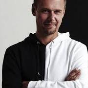 El texto musical LA RÉSISTANCE DE L'AMOUR de ARMIN VAN BUUREN también está presente en el álbum Balance (2019)