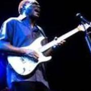 El texto musical I'VE SLIPPED HER MIND de THE ROBERT CRAY BAND también está presente en el álbum False accusations (1985)