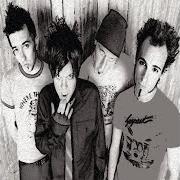 El texto musical MAKING OF ALBUM VIDEO de THE VANISHED también está presente en el álbum Favorite scar (2005)