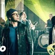 El texto musical FAVORITE SONG de TOBYMAC también está presente en el álbum Eye on it (2012)