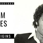 El texto musical GREEN GREEN GRASS OF HOME de TOM JONES también está presente en el álbum The decca years (2012)