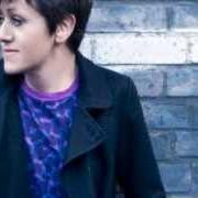 El texto musical VENCEREMOS - WE WILL WIN de TRACEY THORN también está presente en el álbum Solo: songs and collaborations 1982-2015 (2015)