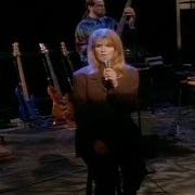 El texto musical XXX'S AND OOO'S (AN AMERICAN GIRL) de TRISHA YEARWOOD también está presente en el álbum Songbook (1997)