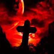 El texto musical IN THE LIGHT OF DYING SUMMER de UNTIL DEATH OVERTAKES ME también está presente en el álbum Symphony i: deep dark red (2001)