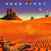 El texto musical STAY ON TOP de URIAH HEEP también está presente en el álbum Head first (1983)