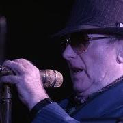 El texto musical GOING DOWN TO BANGOR de VAN MORRISON también está presente en el álbum Keep me singing (2016)