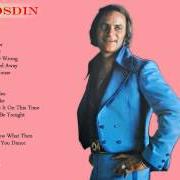 El texto musical RIGHT IN THE WRONG DIRECTION de VERN GOSDIN también está presente en el álbum Very best of the voice (2005)