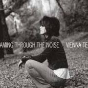 El texto musical BLUE CARAVAN de VIENNA TENG también está presente en el álbum Dreaming through the noise (2006)