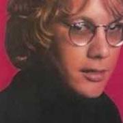 El texto musical JOHNNY STRIKES UP THE BAND de WARREN ZEVON también está presente en el álbum Excitable boy (1978)